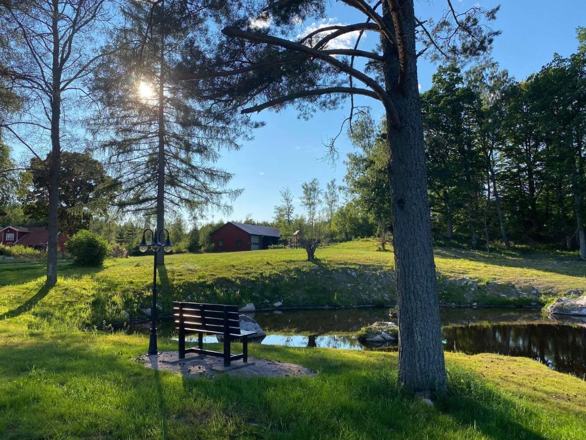 Joarsbo, Stuga 2, Gardsstugan Kalv Exterior foto